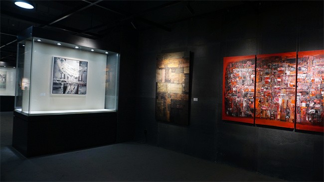 虛實(shí)之間·企業(yè)管理啟示錄 楊云油畫個(gè)展視角